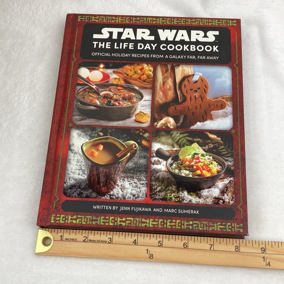 Star Wars The Life Day Cookbook Holiday Recipes New - Picture 11 of 11